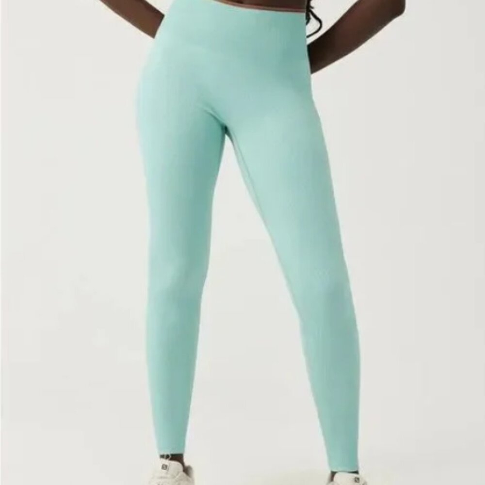 Outdoor Voices Seamless Ribbed Leggings
